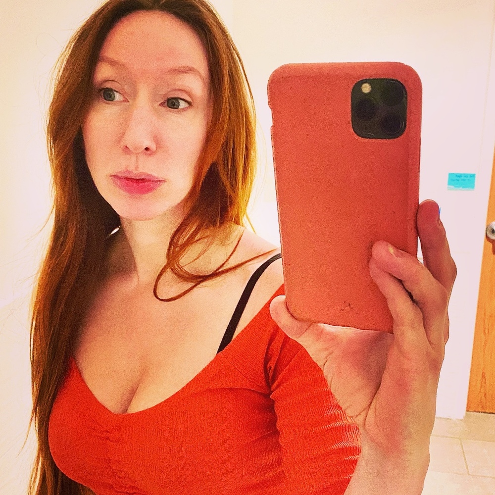 Meet your Posher, Julia